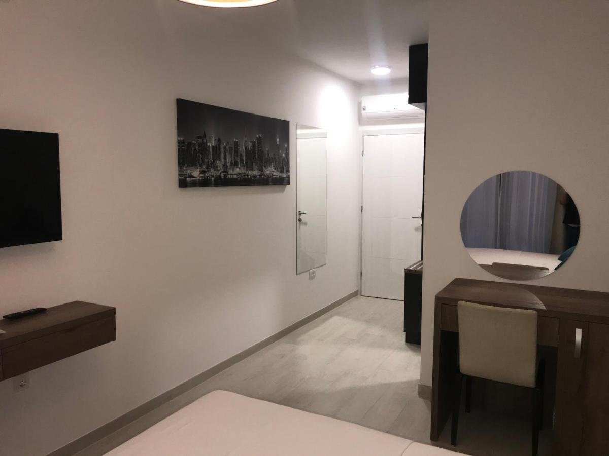 Rezevici Apartments Petrovac na moru Exterior foto