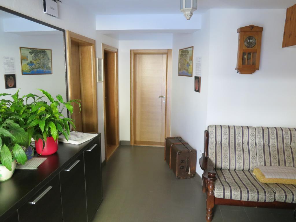 Rezevici Apartments Petrovac na moru Exterior foto