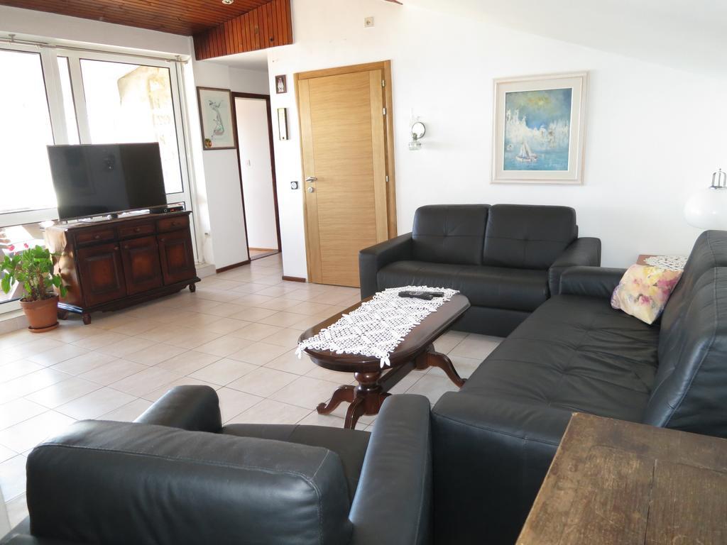 Rezevici Apartments Petrovac na moru Zimmer foto