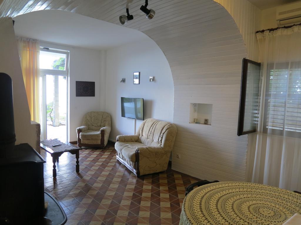 Rezevici Apartments Petrovac na moru Zimmer foto
