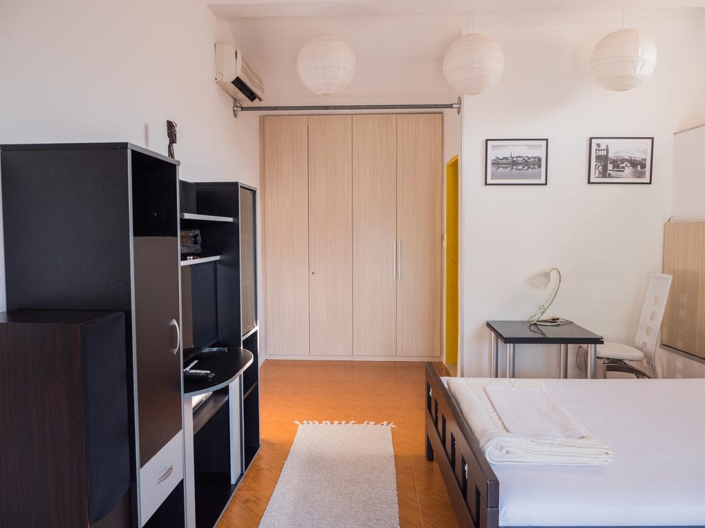 Rezevici Apartments Petrovac na moru Exterior foto