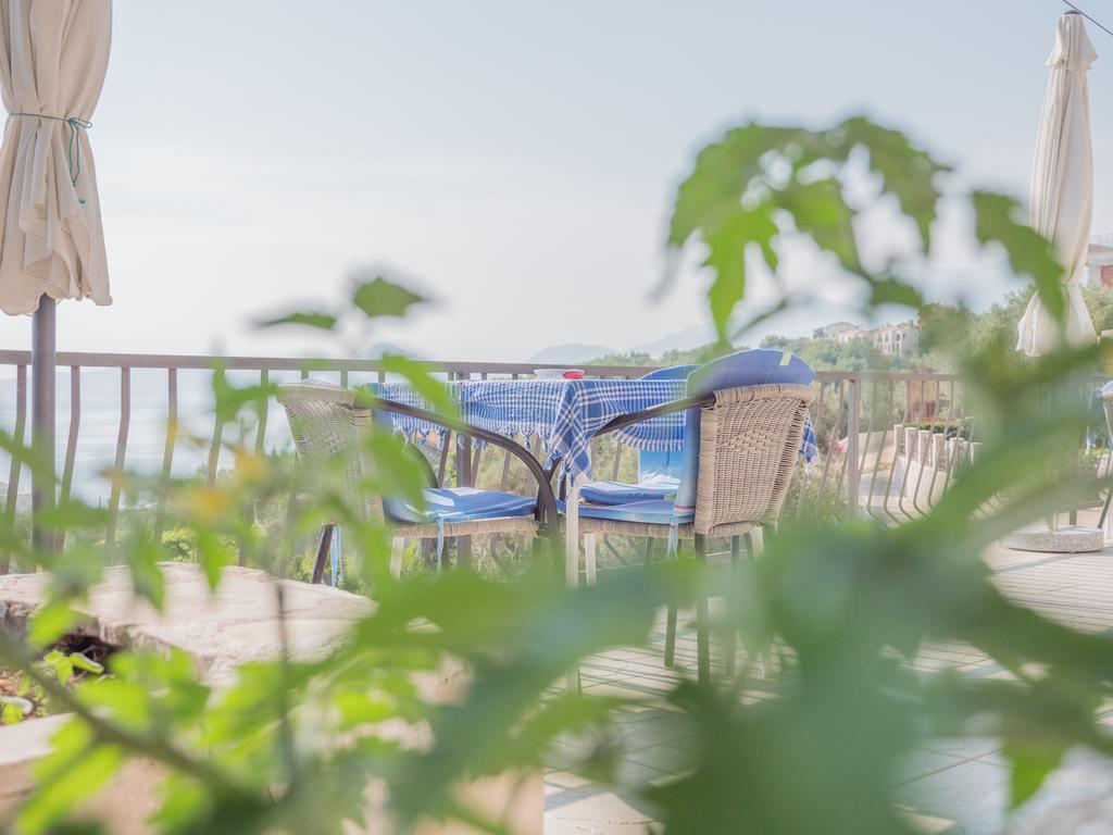 Rezevici Apartments Petrovac na moru Exterior foto