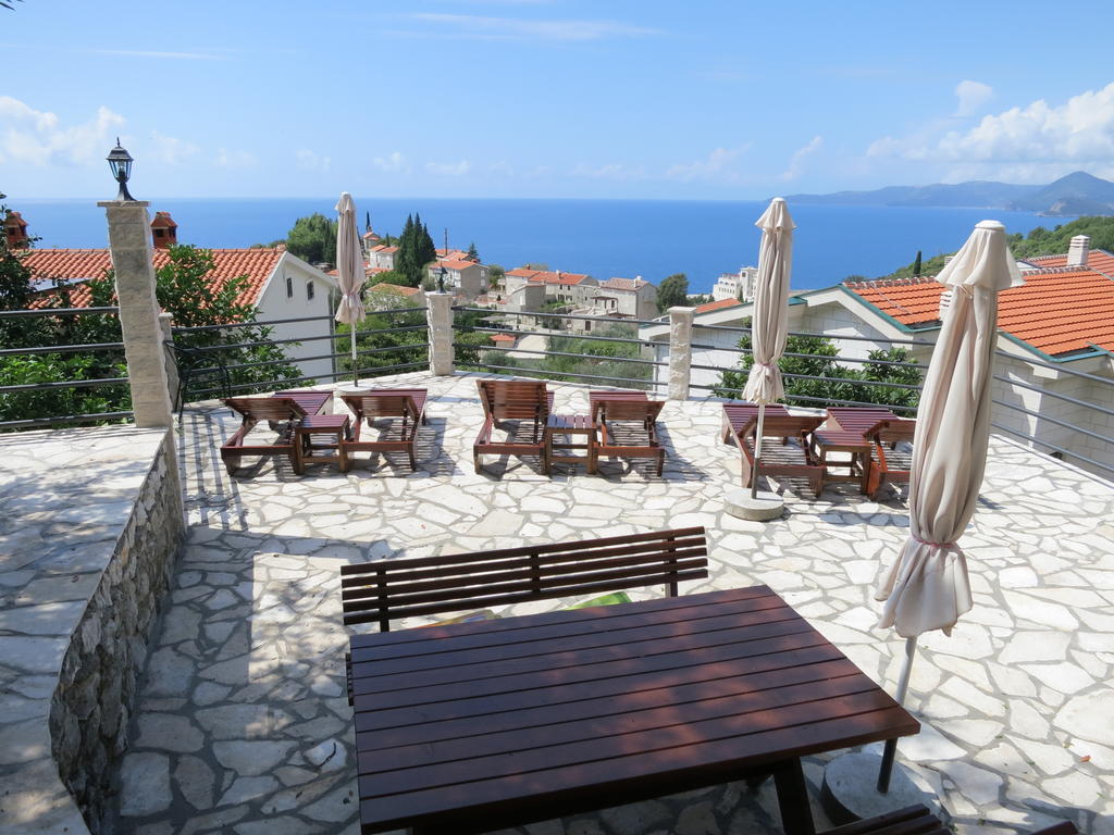 Rezevici Apartments Petrovac na moru Exterior foto